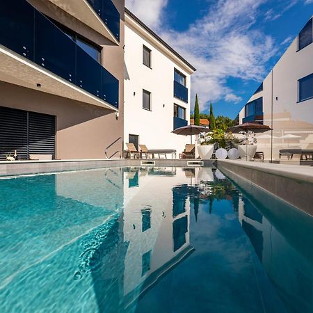 Villa Aurea Apartments Malinska De Luxe エクステリア 写真