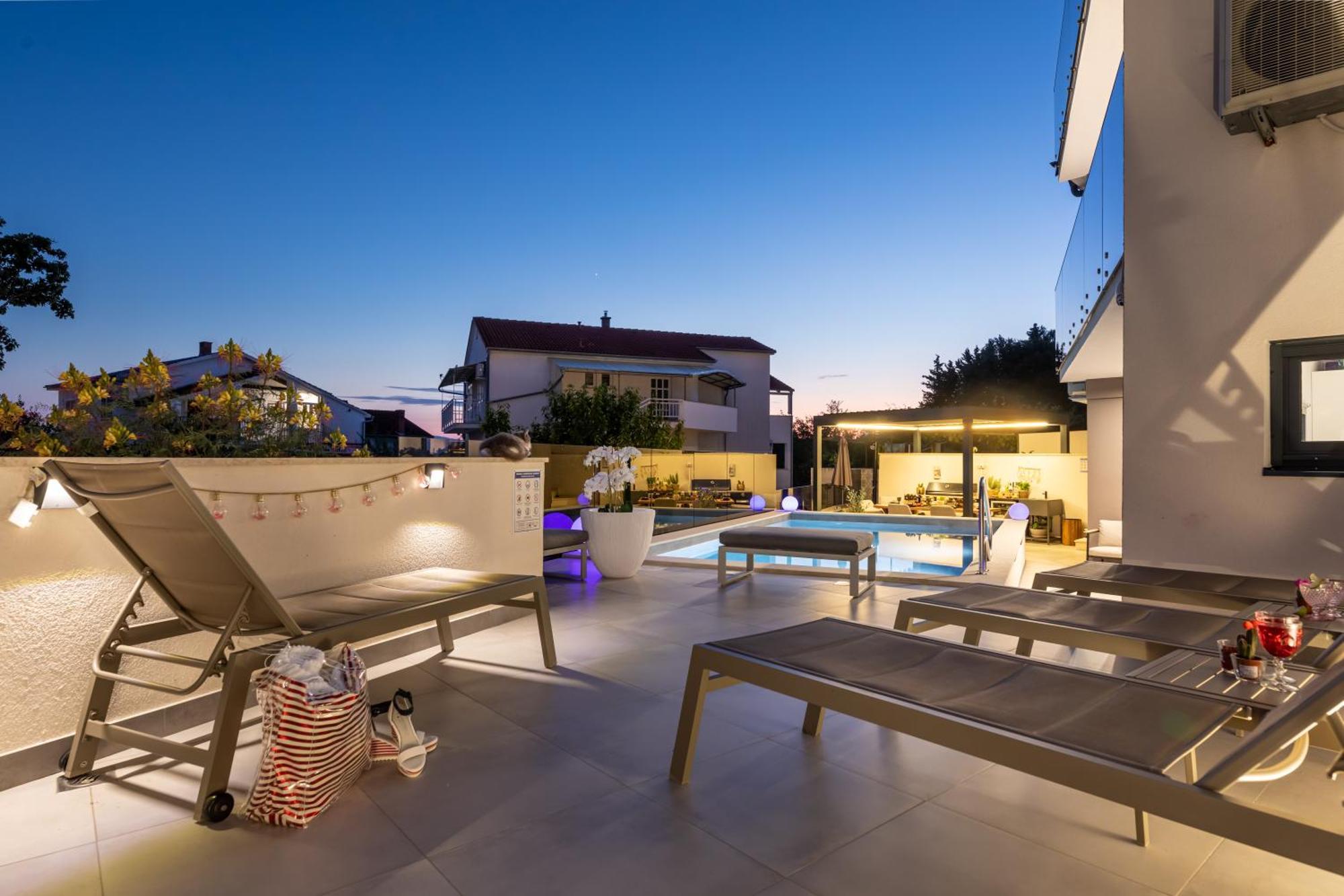 Villa Aurea Apartments Malinska De Luxe エクステリア 写真