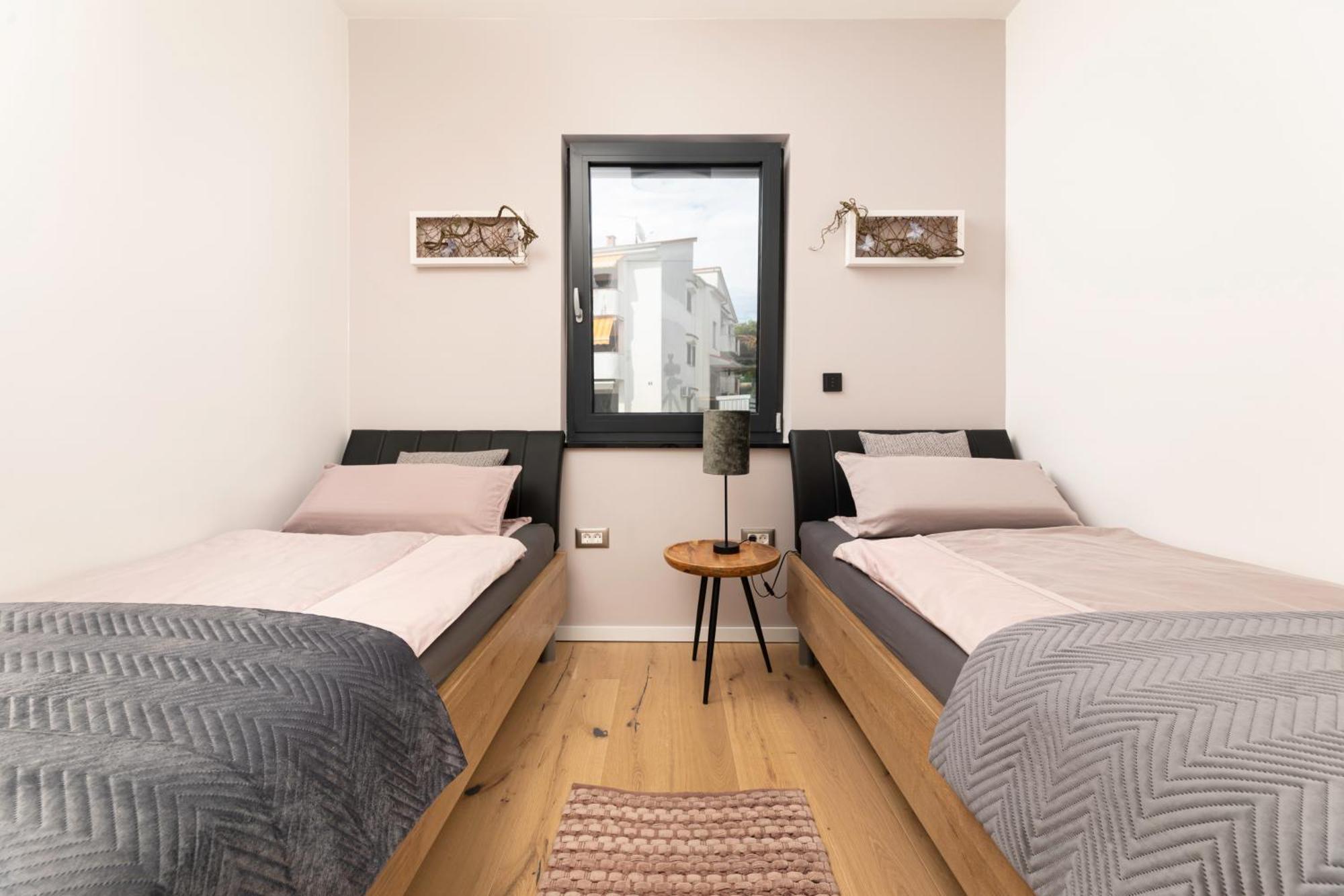 Villa Aurea Apartments Malinska De Luxe エクステリア 写真