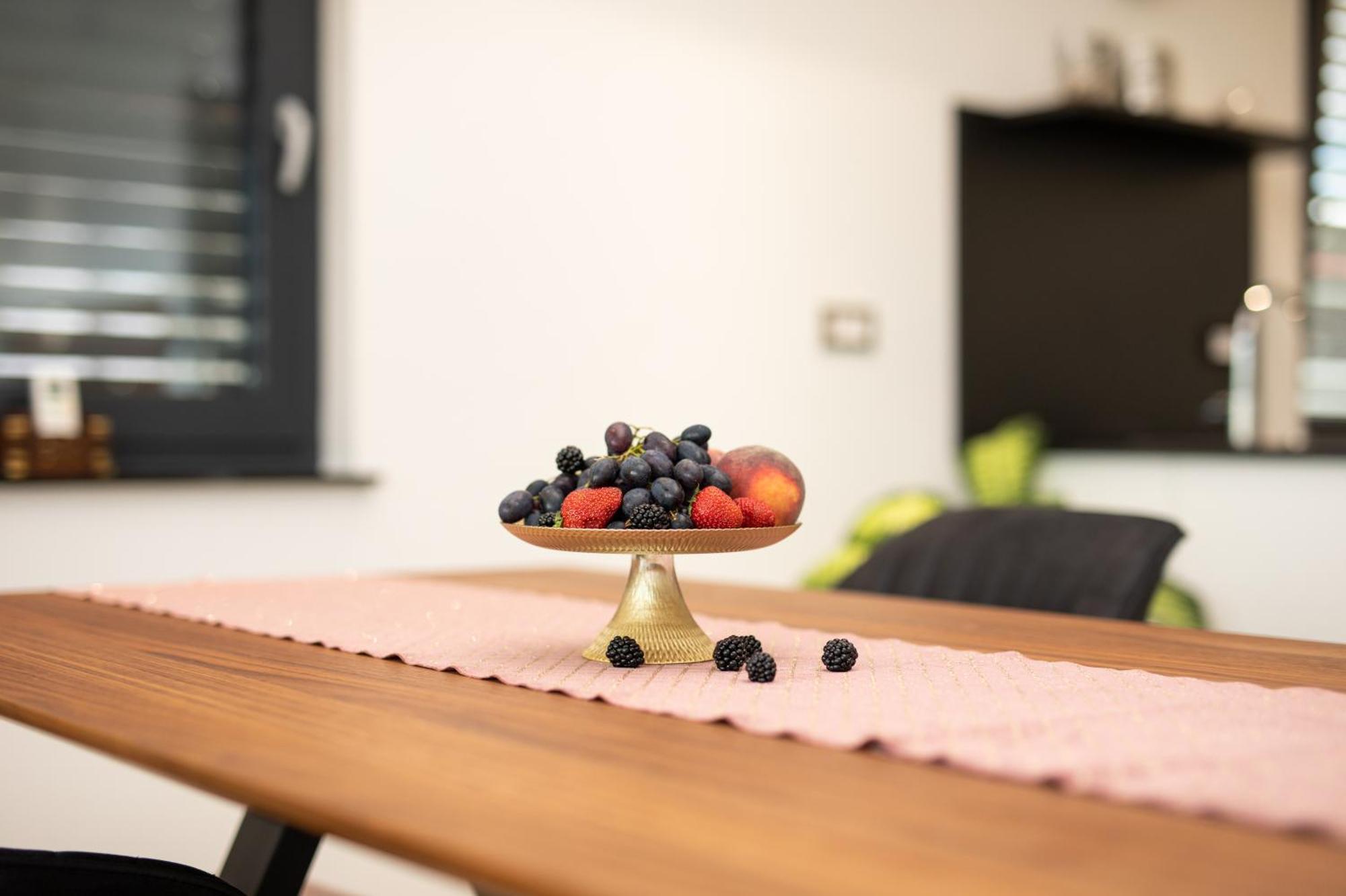 Villa Aurea Apartments Malinska De Luxe エクステリア 写真