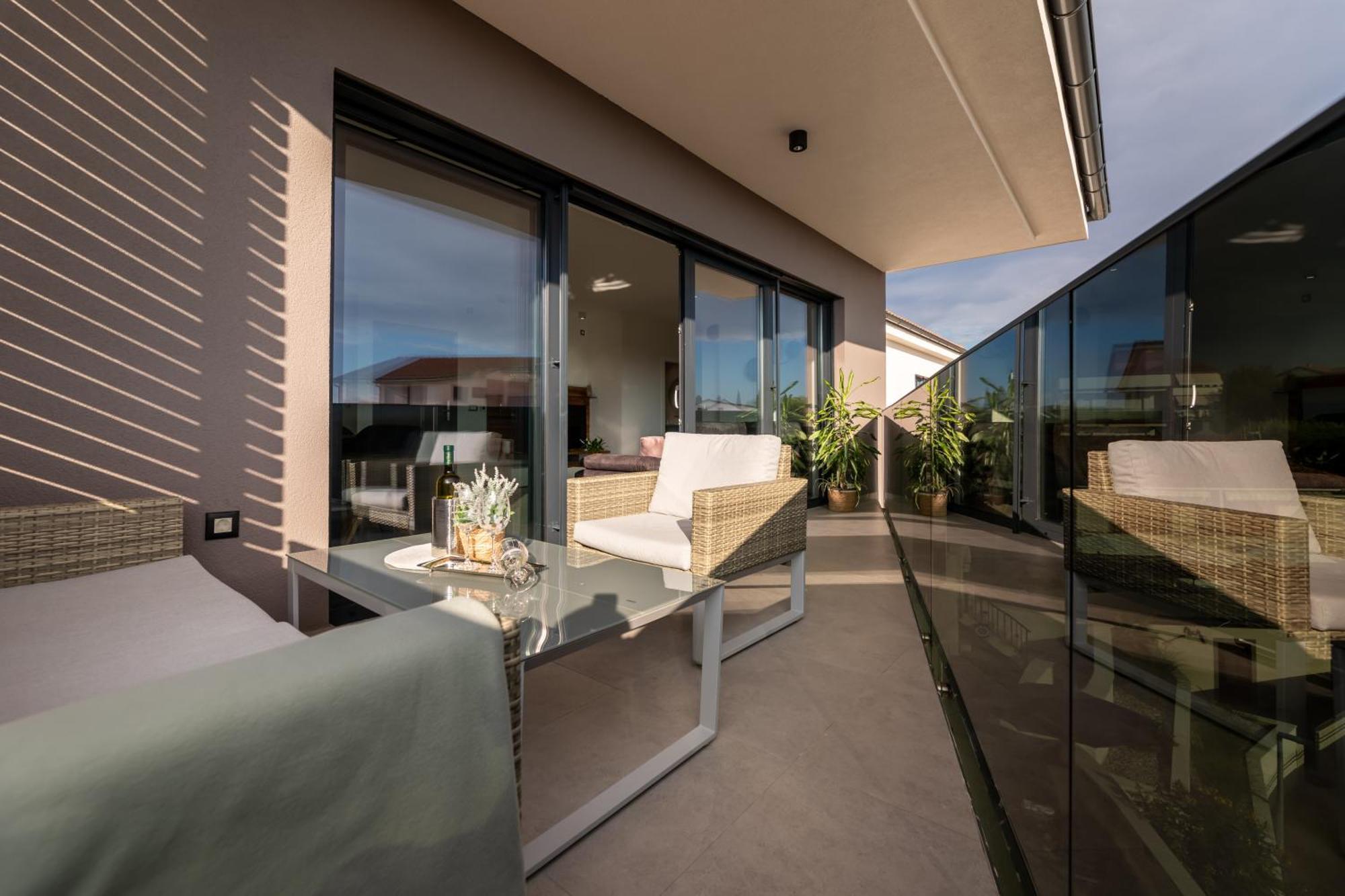 Villa Aurea Apartments Malinska De Luxe エクステリア 写真