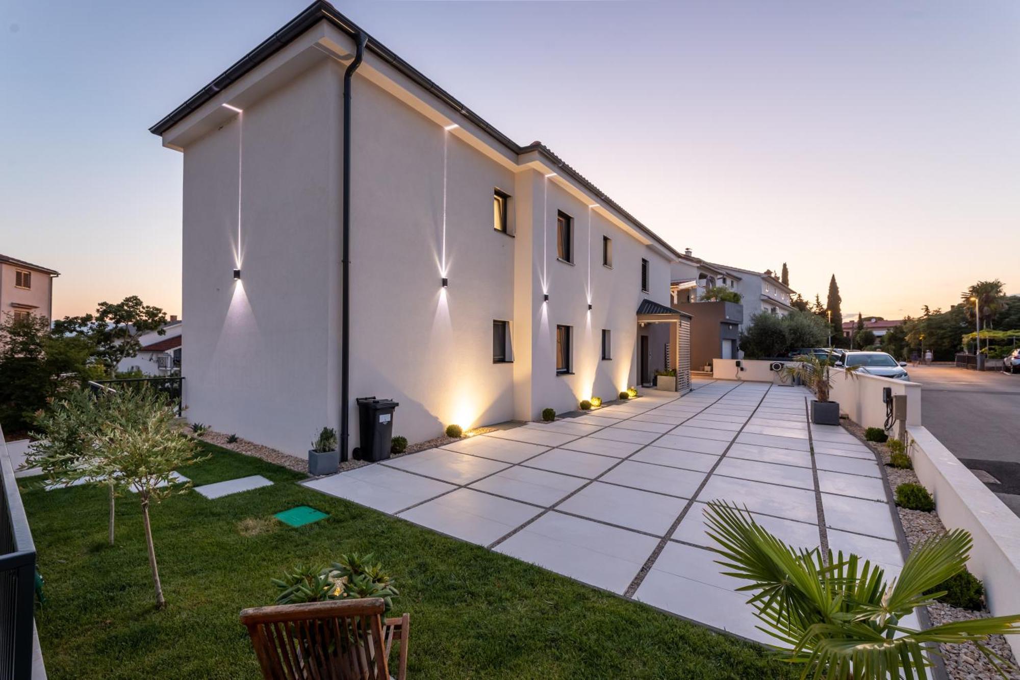 Villa Aurea Apartments Malinska De Luxe エクステリア 写真